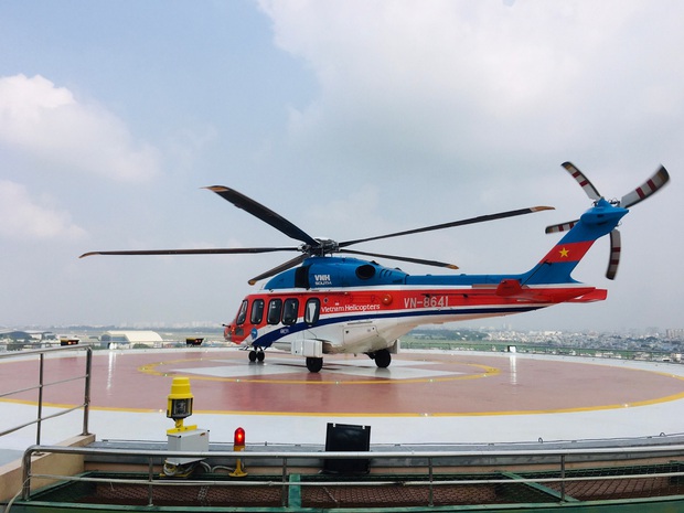 Sau bao ngày chờ đợi, tour trực thăng đầu tiên dạo quanh TP.HCM đã công bố giá cho 1 lần bay - Ảnh 1.