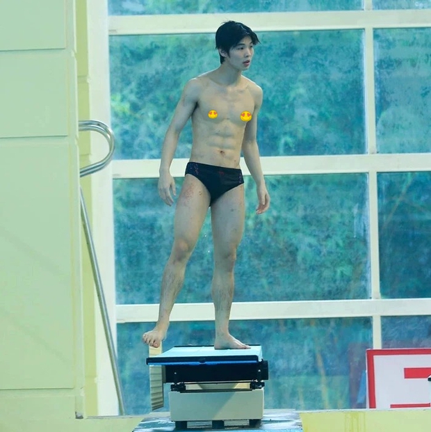 Hội mê trai đẹp gọi tên hot boy nhảy cầu sinh năm 2000 trước thềm SEA Games: Trên mạng tưởng trai Hàn, lúc thi đấu show trọn body nét căng - Ảnh 5. Hội mê trai đẹp gọi tên hot boy nhảy cầu sinh năm 2000 trước thềm SEA Games: Trên mạng tưởng trai Hàn, lúc thi đấu show trọn body nét căng - Ảnh 5.