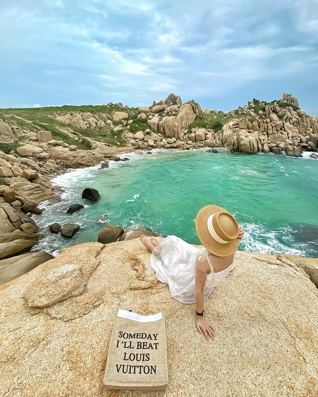 Hòn đảo Việt Nam được nhận xét nước trong xanh hơn cả bể bơi, xứng danh thiên đường biển hot nhất mùa hè năm nay - Ảnh 6.