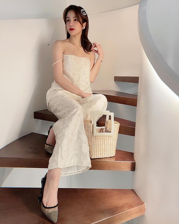 Set đồ khiến dàn sao Việt đụng hàng nhiều nhất mùa hè: Là thiết kế local brand, siêu xinh siêu sang và có giá hơn 3 triệu đồng - Ảnh 4.