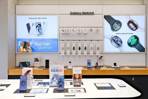 Một vòng trải nghiệm cửa hàng SamCenter: Store Samsung chuẩn chỉnh tại Việt Nam - Ảnh 4.