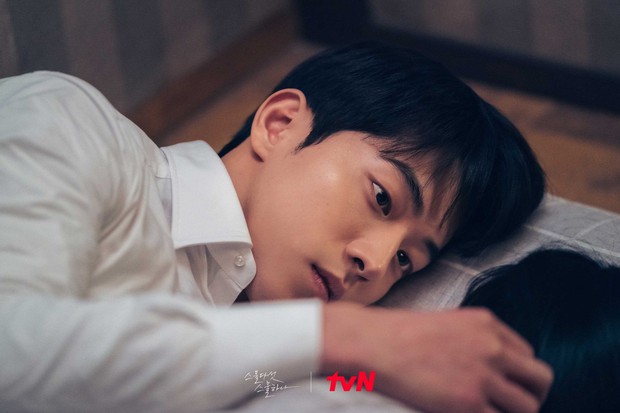 Xin tuyên bố Twenty Five, Twenty One là phim có cái kết tệ nhất xứ Hàn: Thế tóm lại bố của Min Chae là ai? - Ảnh 3. Xin tuyên bố Twenty Five, Twenty One là phim có cái kết tệ nhất xứ Hàn: Thế tóm lại bố của Min Chae là ai? - Ảnh 3.