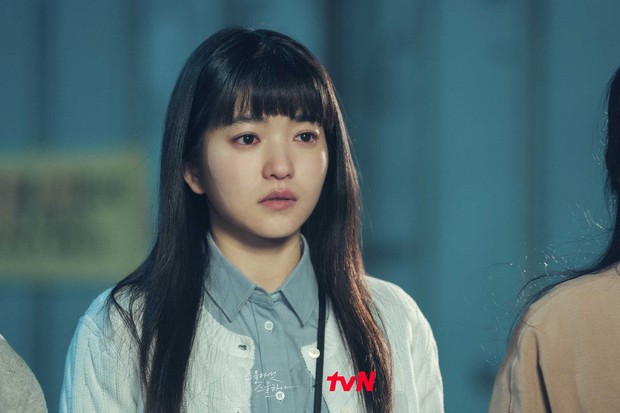 Xin tuyên bố Twenty Five, Twenty One là phim có cái kết tệ nhất xứ Hàn: Thế tóm lại bố của Min Chae là ai? - Ảnh 4. Xin tuyên bố Twenty Five, Twenty One là phim có cái kết tệ nhất xứ Hàn: Thế tóm lại bố của Min Chae là ai? - Ảnh 4.