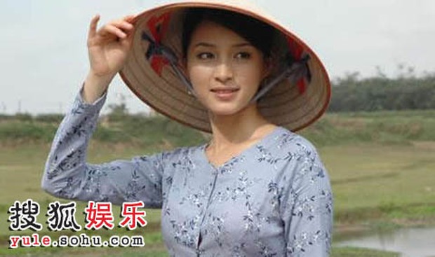 Từng có mỹ nhân Hoa ngữ thắng giải khủng tại Việt Nam: Đóng hai vai cực xuất sắc, đẹp đỉnh thế nào mà bạn diễn yêu luôn? - Ảnh 1.