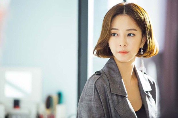 3 phim Hàn chọn diễn viên phiên bản thiếu niên - trưởng thành nhìn sai ơi là sai: Kim Tae Ri với chị gái U50 này có gì liên quan à? - Ảnh 6.