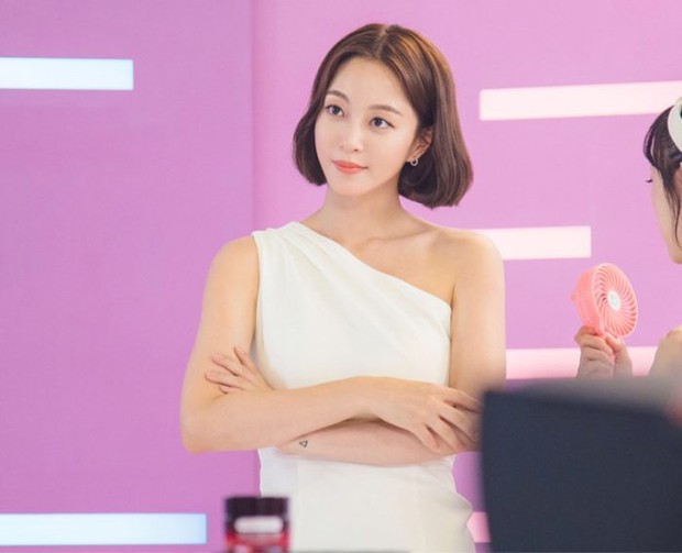3 phim Hàn chọn diễn viên phiên bản thiếu niên - trưởng thành nhìn sai ơi là sai: Kim Tae Ri với chị gái U50 này có gì liên quan à? - Ảnh 7.