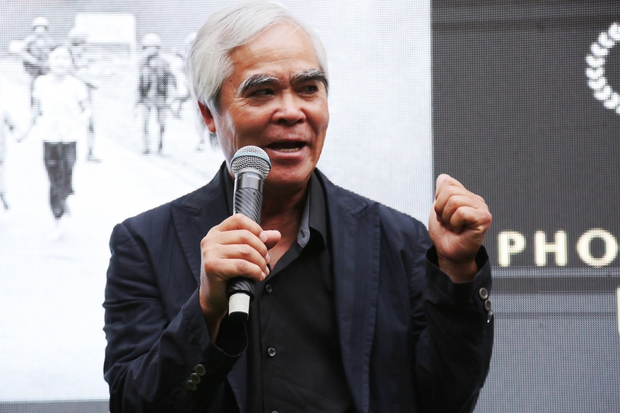 Meet photographer Nick Ut after 50 years of photos of Napalm baby that shocked the world: If she died, I would kill myself too - Photo 5.