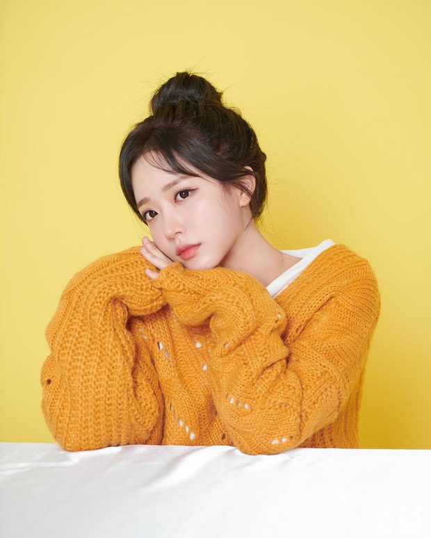 Làm streamer mãi không nổi, hot girl xinh đẹp đổi nghề gia sư tiếng Anh lại phất, nam sinh nô nức hỏi địa chỉ nhà, xin được phụ đạo - Ảnh 4.