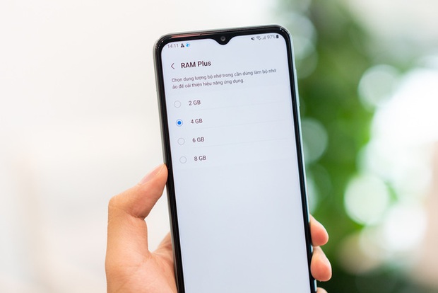 Find out the RAM Plus feature of the Galaxy M33 5G: 1 tap is up to 16GB of RAM?  - Photo 2.