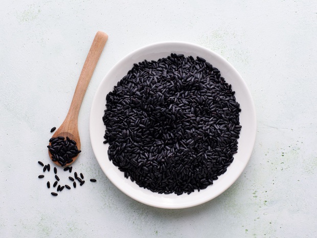 Tóc Tiên, Primmy Trương ăn gạo đen thay cho gạo trắng để giảm cân, tăng collagen - Ảnh 3.