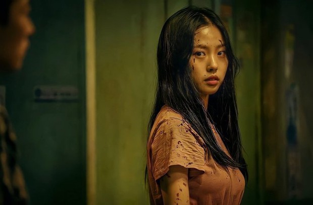 It turns out that the most hated trio Kbiz Kim Min Hee has a very good copy: A beautiful monster rookie who sobs but has a reputation like her senior?  - Photo 4.