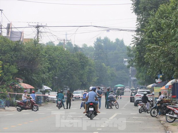Người đàn ông phóng hỏa tự thiêu sau khi giết người ở Bình Dương - Ảnh 1. Người đàn ông phóng hỏa tự thiêu sau khi giết người ở Bình Dương - Ảnh 1.