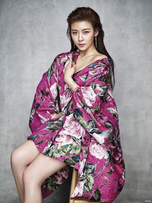 Nhan sắc dàn chị đẹp xứ Hàn mãi chưa thoát ế: Jang Nara trẻ như thiếu nữ đôi mươi, Kim Hye Soo giữ vững sức hút - Ảnh 11.