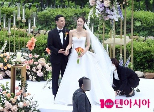 Son Dam Bi và Lee Kyu Hyuk kết hôn - Ảnh 2.