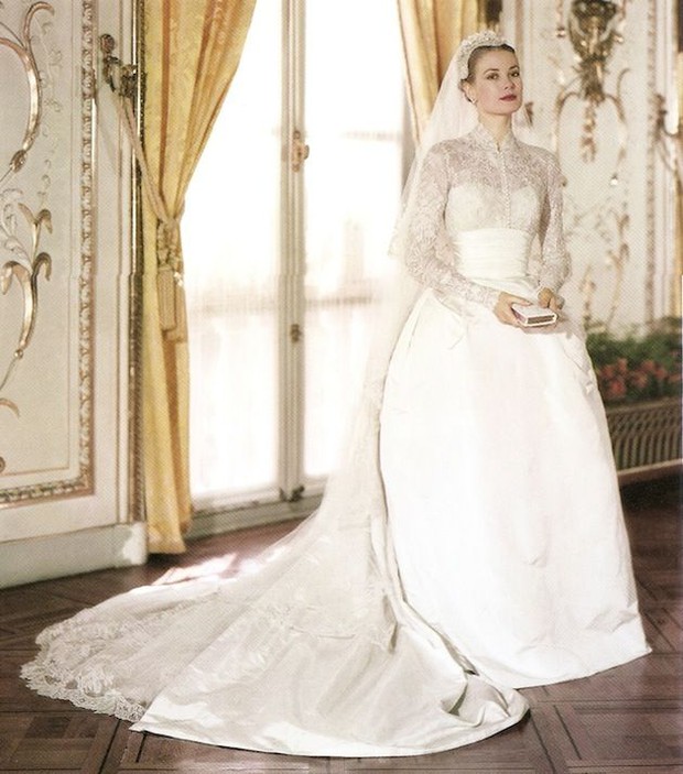 Ngô Thanh Vân đề ra yêu cầu cực khó cho váy cưới: Giản dị nhưng nổi bật, trường tồn theo thời gian lại mang nét Hoàng gia giống Grace Kelly - Ảnh 4.