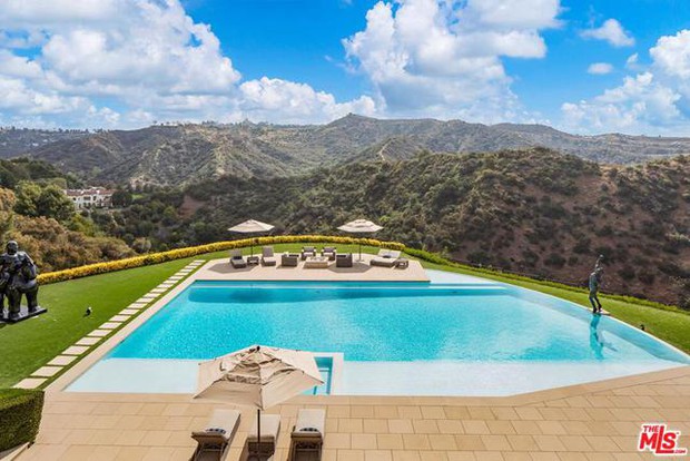 See the most expensive 58 million USD villa in Los Angeles of singer Adele - Photo 4.