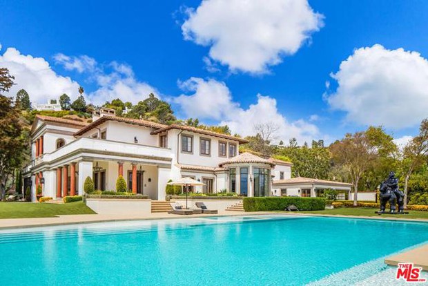 See the most expensive 58 million USD villa in Los Angeles of singer Adele - Photo 5.