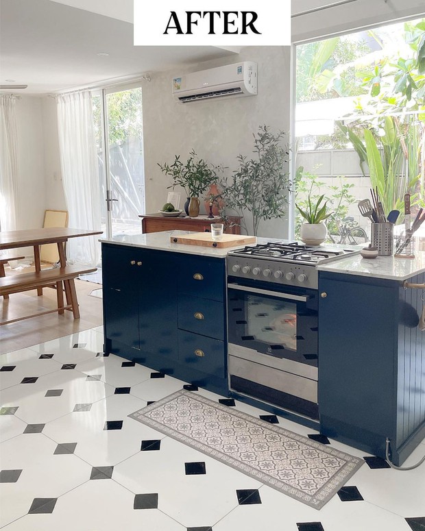 Thay vì tốn 10 triệu mua gạch mosaic thật, blogger hướng dẫn cách tự làm tại nhà vẫn đẹp kiểu chanh sả mà chỉ tốn 250k - Ảnh 2.