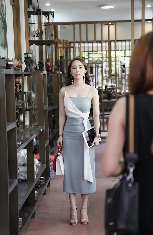 Quỳnh Nga sexy táo bạo có thừa, style phim mới còn át luôn cả nữ chính - Ảnh 4. Quỳnh Nga sexy táo bạo có thừa, style phim mới còn át luôn cả nữ chính - Ảnh 4.