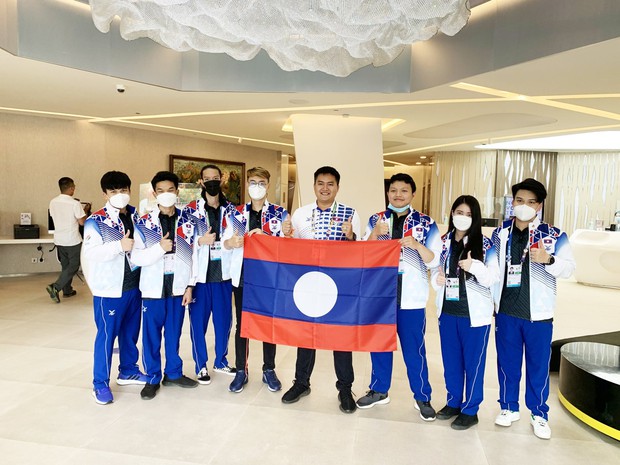 Đội tuyển LMHT Lào gây bất ngờ khi đăng ký một tuyển thủ nữ thi đấu tại SEA Games 31 - Ảnh 1.