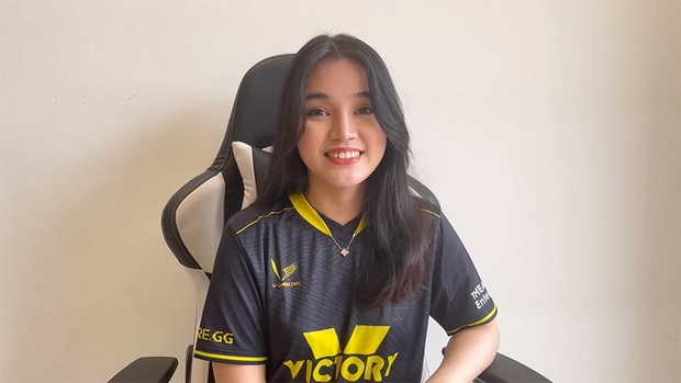 Soi info những bóng hồng duy nhất của Esports tại SEA Games 31: Xinh đẹp, tài năng đều có đủ! - Ảnh 11.