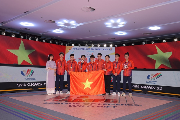 Nhìn từ 2 tấm HCV lịch sử của Esports Việt tại SEA Games 31, chơi game đã không còn là trò tiêu khiển vô bổ! - Ảnh 8.