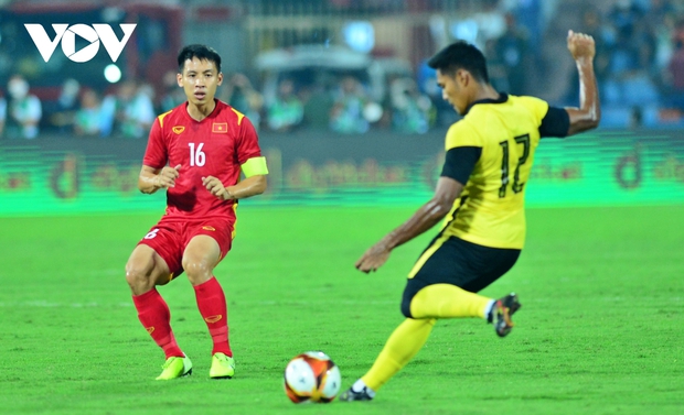 Hùng Dũng bật khóc khi U23 Việt Nam vào chung kết gặp U23 Thái Lan - Ảnh 7.