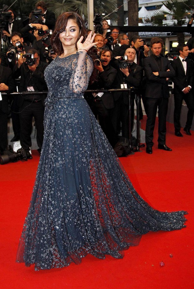 Nhan sắc Hoa hậu đẹp nhất mọi thời đại qua 20 năm xuất hiện trên thảm đỏ Cannes - Ảnh 11.