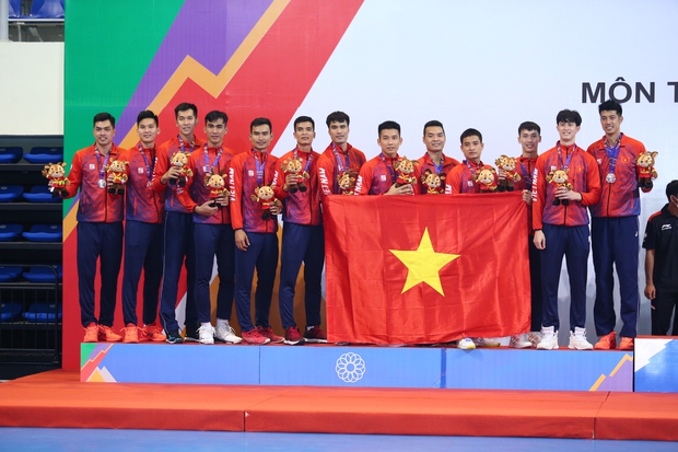 VĐV bóng chuyền Bích Tuyền: Thua trước Thái Lan là bước đệm để tuyển Việt Nam thi đấu tốt hơn trong tương lai - Ảnh 1.