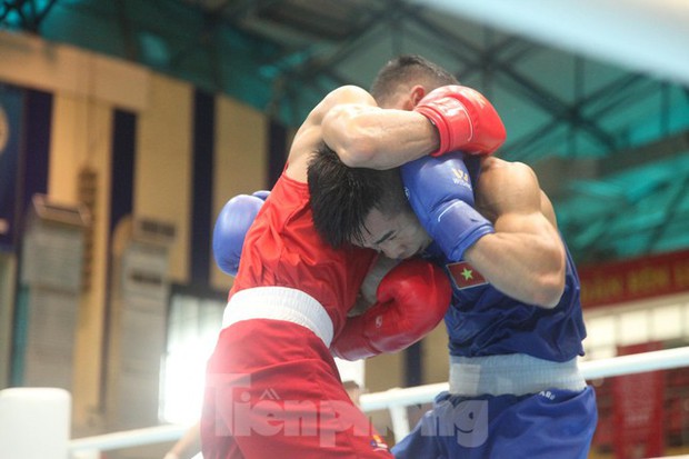 For nearly two years, he did not see his wife and children to raise his desire for the SEA Games gold medal - Photo 1.