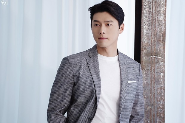 Hyun Bin shows off his perfect appearance after the wedding, Son Ye Jin is really influential - Photo 6.