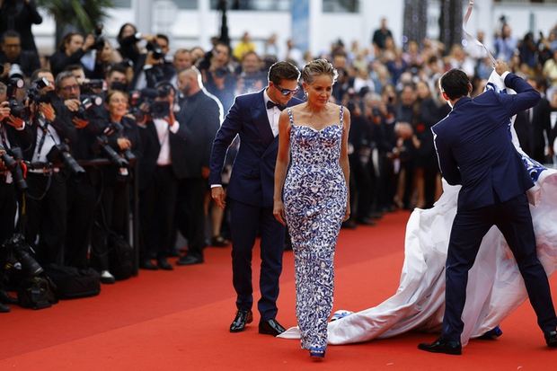 Cận cảnh hớ hênh trên thảm đỏ Cannes 2022 - Ảnh 8.