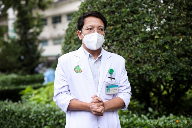 Inside the isolation area for children with hand, foot and mouth disease at Children's Hospital: Cases continue to increase, doctors warn - Photo 4.