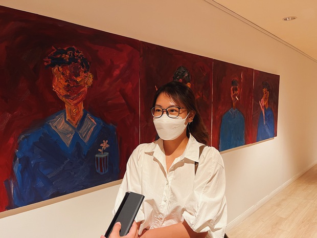 Phản ứng bất ngờ từ khán giả trẻ đến xem triển lãm của Quang Đại ở Hà Nội: “Mình thấy rất có chiều sâu…, trải nghiệm tuyệt vời!” - Ảnh 11.