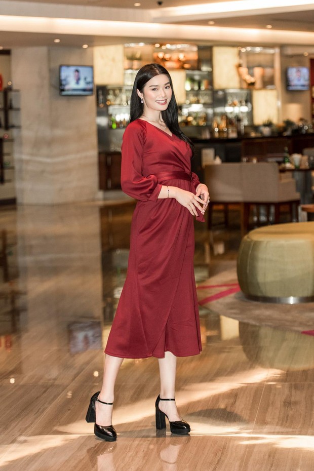 Đối thủ của Đỗ Thị Hà ở Miss World 2021 bất ngờ xuất hiện xinh đẹp rạng rỡ tại Việt Nam - Ảnh 4.
