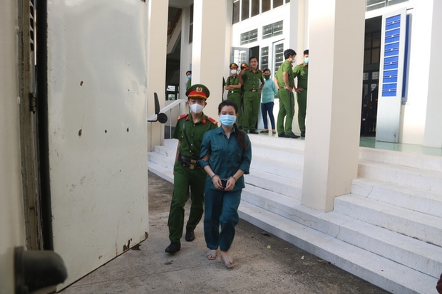 Hotgirl scammed more than 21 billion dong, shocked Binh Thuan was sentenced - Photo 3.