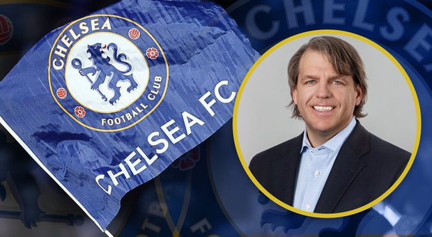 CHÍNH THỨC: Chelsea có chủ mới, 3 tỷ phú thay Abramovich tiếp quản CLB - Ảnh 1.