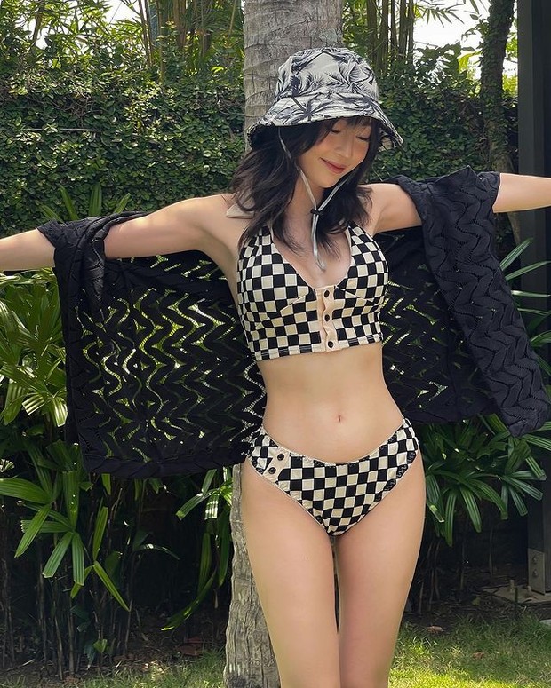 Ngắm 1000 lần không chán loạt bikini hè của mỹ nhân Việt: Từ kín đáo đến “khét lẹt” đều có đủ, chi từ hơn 200k bạn sắm được mẫu hao hao - Ảnh 5.