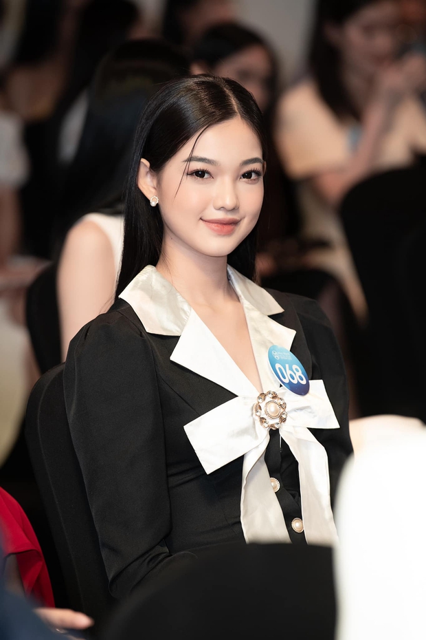 Thí sinh cao 1m75 lọt chung kết Miss World Việt Nam 2022: Sở hữu vẻ đẹp đậm chất Á Đông, thần thái hút hồn - Ảnh 1. Thí sinh cao 1m75 lọt chung kết Miss World Việt Nam 2022: Sở hữu vẻ đẹp đậm chất Á Đông, thần thái hút hồn - Ảnh 1.