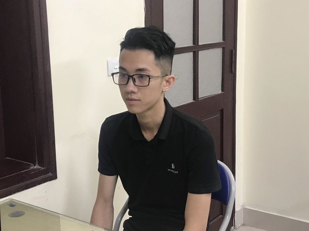 Thanh niên rao bán máy xúc giá rẻ, lừa đảo hơn 7 tỷ đồng mua xe Maybach - Ảnh 1. Thanh niên rao bán máy xúc giá rẻ, lừa đảo hơn 7 tỷ đồng mua xe Maybach - Ảnh 1.