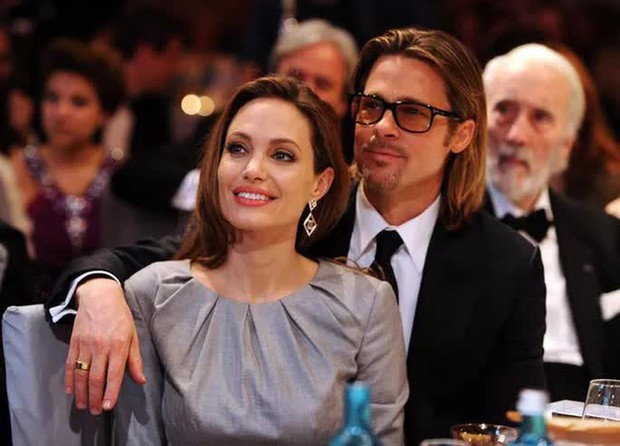 Angelina Jolie denies allegations of harming Brad Pitt - Photo 4.