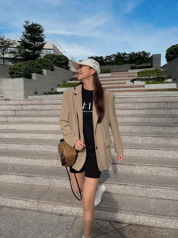 Nhờ mix đồ cao tay, sao Việt 30+ diện quần short vẫn chuẩn thanh lịch và sang chảnh - Ảnh 5. Nhờ mix đồ cao tay, sao Việt 30+ diện quần short vẫn chuẩn thanh lịch và sang chảnh - Ảnh 5.