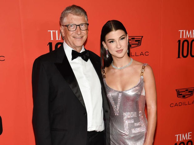 Hé lộ danh tính nàng út kín tiếng nhà Bill Gates: Là bản sao hoàn hảo của cha, tiểu thư chọn con đường không dựa hơi phụ huynh - Ảnh 3. Hé lộ danh tính nàng út kín tiếng nhà Bill Gates: Là bản sao hoàn hảo của cha, tiểu thư chọn con đường không dựa hơi phụ huynh - Ảnh 3.
