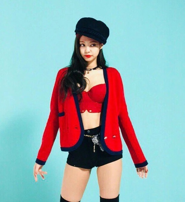 Nhà mốt nào cũng chết mê vì Jennie, nhìn ảnh hậu trường là hiểu ngay lý do tại sao - Ảnh 6. Nhà mốt nào cũng chết mê vì Jennie, nhìn ảnh hậu trường là hiểu ngay lý do tại sao - Ảnh 6.