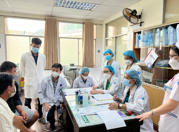 Hiếm gặp: Cứu sống người phụ nữ mang thai trên lá gan - Ảnh 1. Hiếm gặp: Cứu sống người phụ nữ mang thai trên lá gan - Ảnh 1.