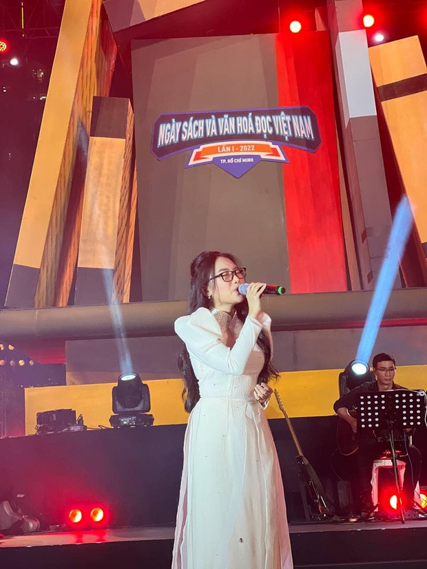The Show Việt Nam bị quản lý Phương Mỹ Chi tố quỵt tiền cát-xê, khán giả bức xúc không được hoàn tiền vé và còn lơ cả lương ekip? - Ảnh 2. The Show Việt Nam bị quản lý Phương Mỹ Chi tố quỵt tiền cát-xê, khán giả bức xúc không được hoàn tiền vé và còn lơ cả lương ekip? - Ảnh 2.