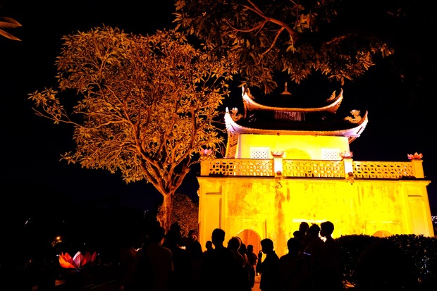 Trải nghiệm tour đêm tại Hoàng Thành Thăng Long và hành trình giải mã bí mật hóc búa  - Ảnh 20.