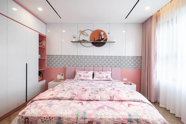 Căn hộ 160m² với 3 phòng ngủ theo phong cách luxury hết chi phí 3 tỷ của cặp vợ chồng ở Hà Nội - Ảnh 13.