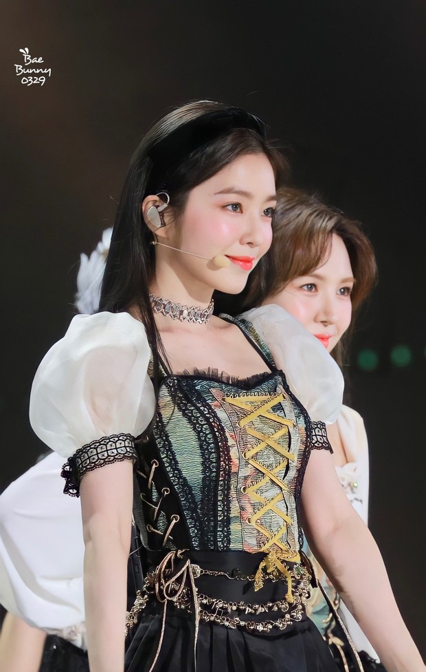 Irene (Red Velvet), Jang Wonyoung (IVE),... và dàn idol nữ center đình đám so kè nhan sắc trên thảm đỏ Dream Concert - Ảnh 13. Irene (Red Velvet), Jang Wonyoung (IVE),... và dàn idol nữ center đình đám so kè nhan sắc trên thảm đỏ Dream Concert - Ảnh 13.