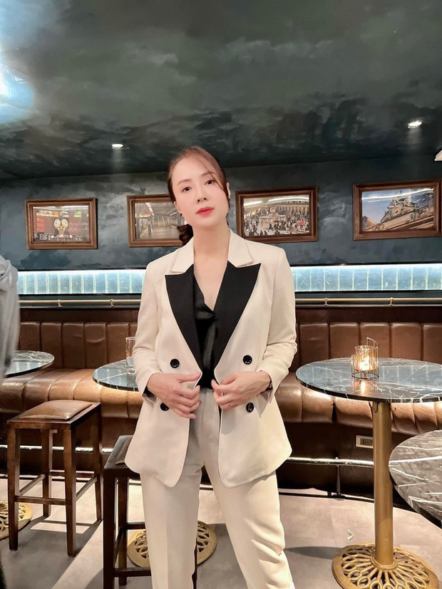 Hồng Diễm gây thương nhớ khi thành Người vợ tốt - Ảnh 4. Hồng Diễm gây thương nhớ khi thành Người vợ tốt - Ảnh 4.